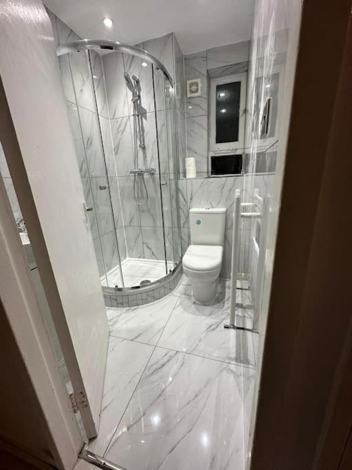 3 Bedroom Flat Kings Cross ロンドン エクステリア 写真