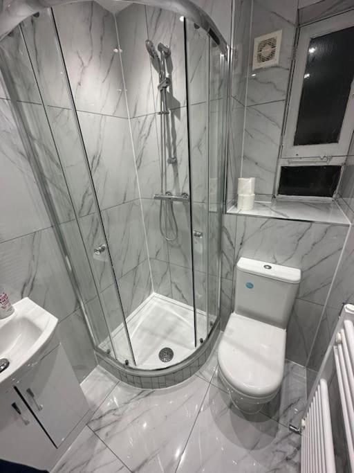 3 Bedroom Flat Kings Cross ロンドン エクステリア 写真