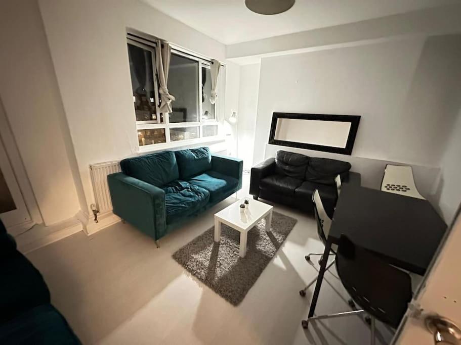 3 Bedroom Flat Kings Cross ロンドン エクステリア 写真