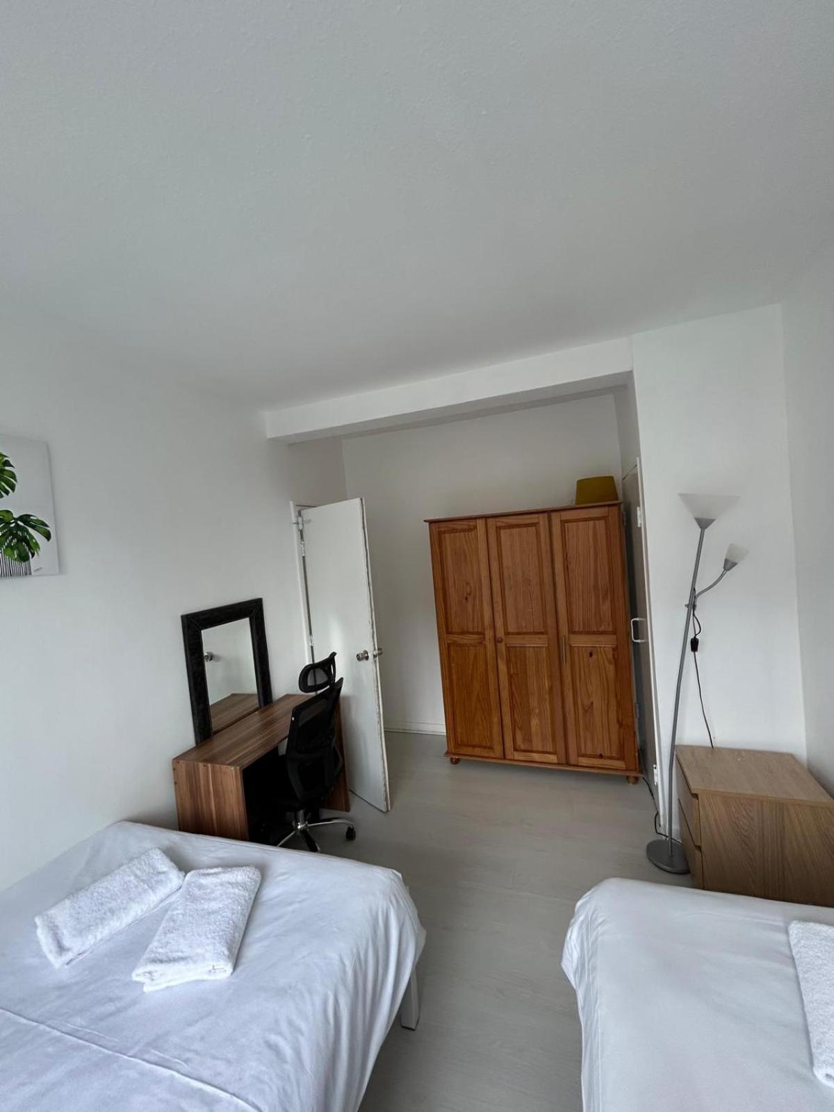 3 Bedroom Flat Kings Cross ロンドン エクステリア 写真