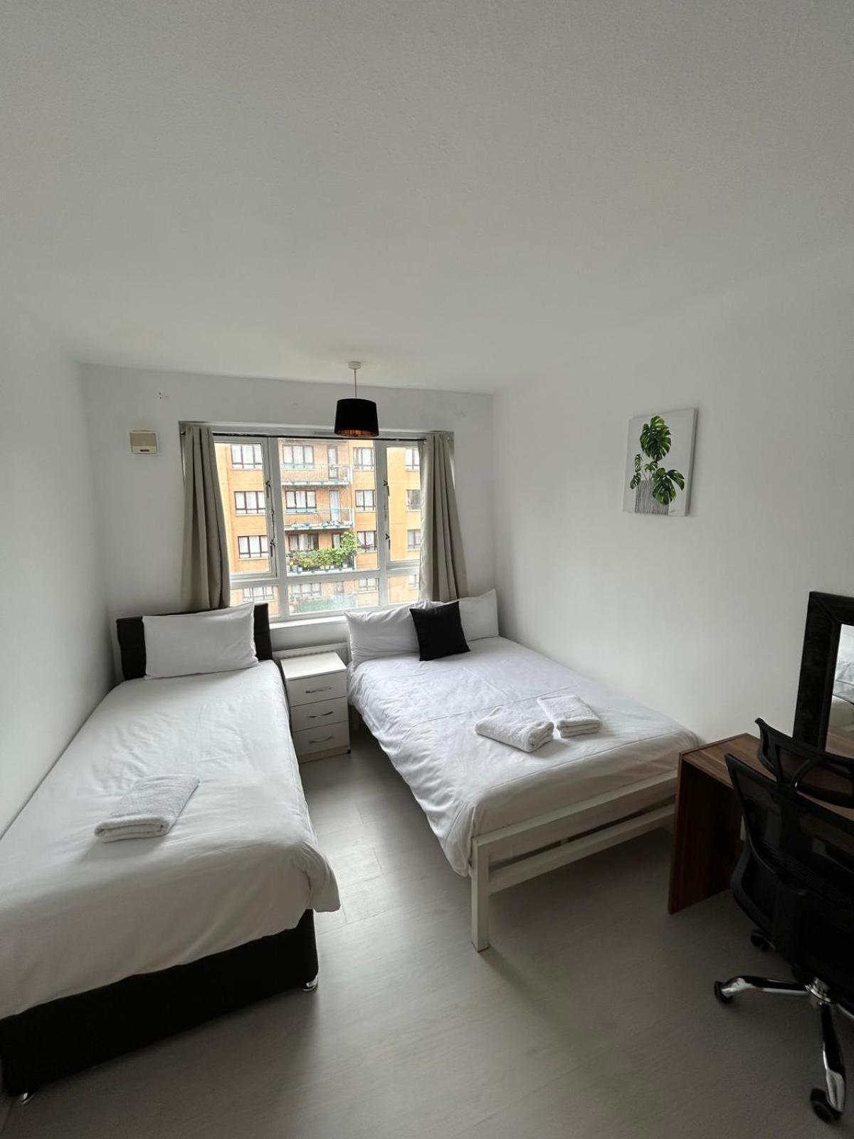 3 Bedroom Flat Kings Cross ロンドン エクステリア 写真